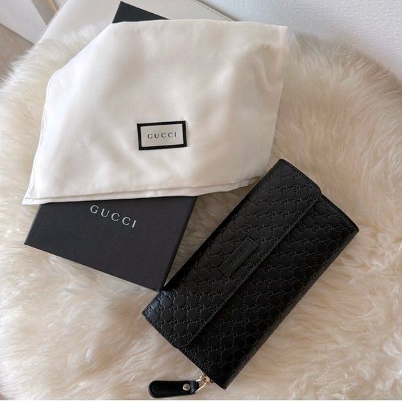 Gucci Black Leather Wallet Luxurious Design - Picture 1 of 16
